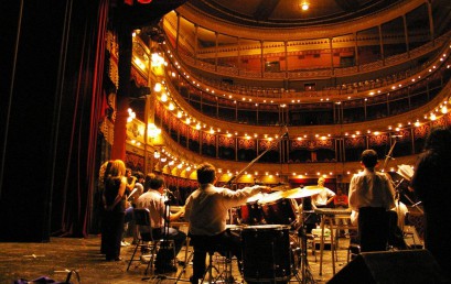 Nuevas becas de la Facultad de Arte y Diseño para la restauración del Teatro San Martín