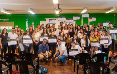 Estudiantes que realizaron sus prácticas en la Municipalidad de Córdoba recibieron su certificado