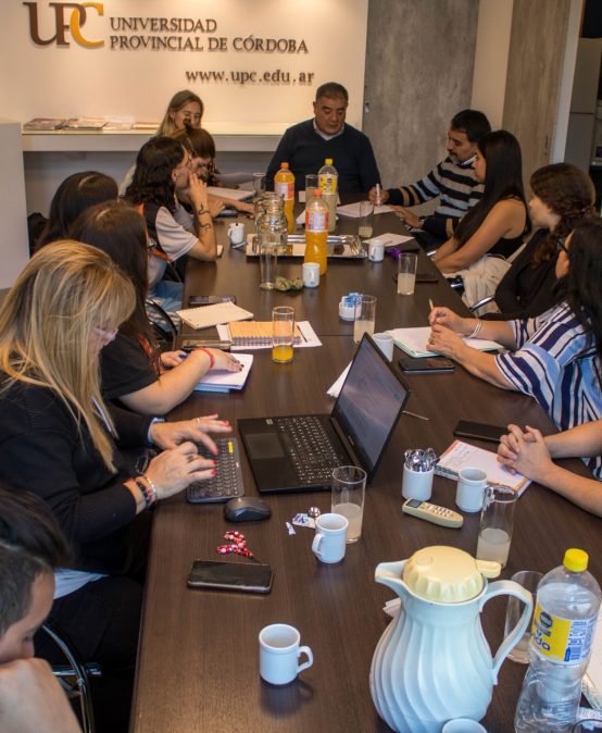 Referentes estudiantiles se reunieron con el rector normalizador y el equipo de trabajo