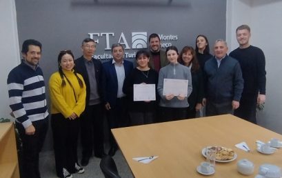 Estudiantes recibieron sus certificados del curso de chino mandarín en la FTA